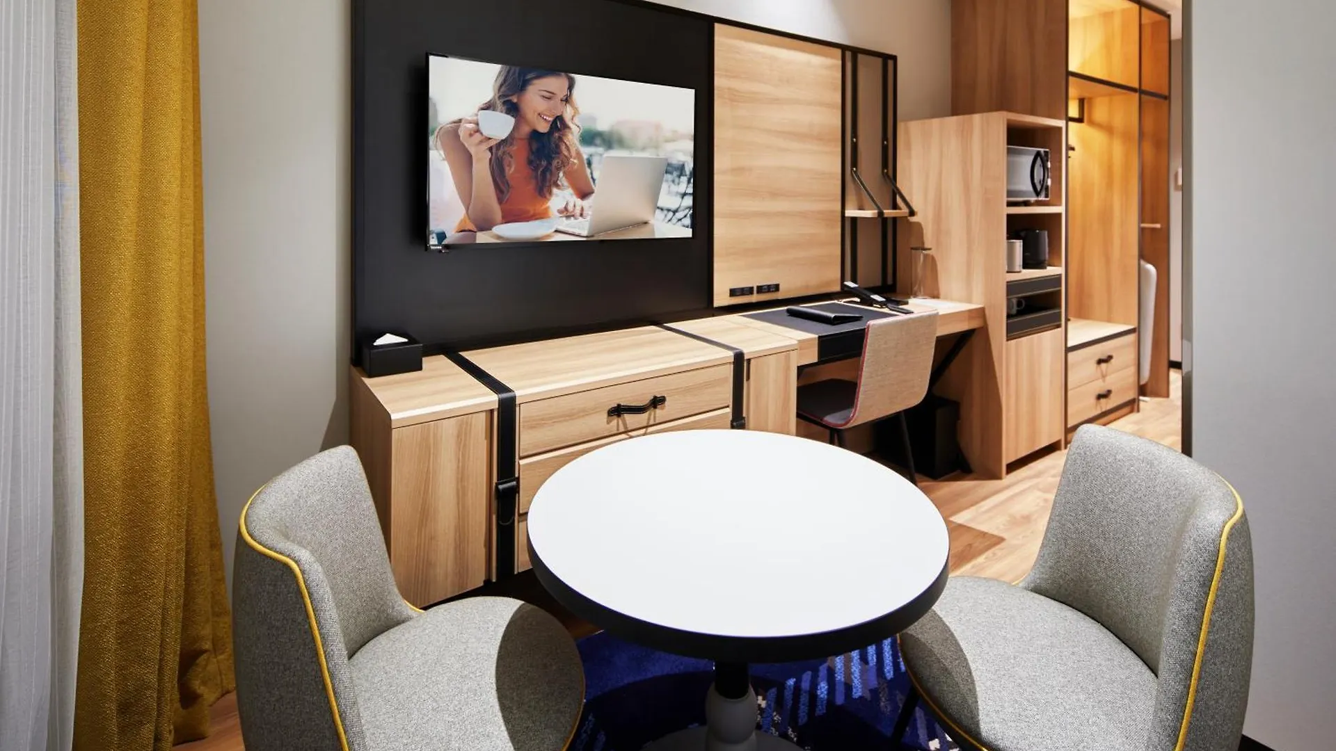 Отель Citadines Namba Осака